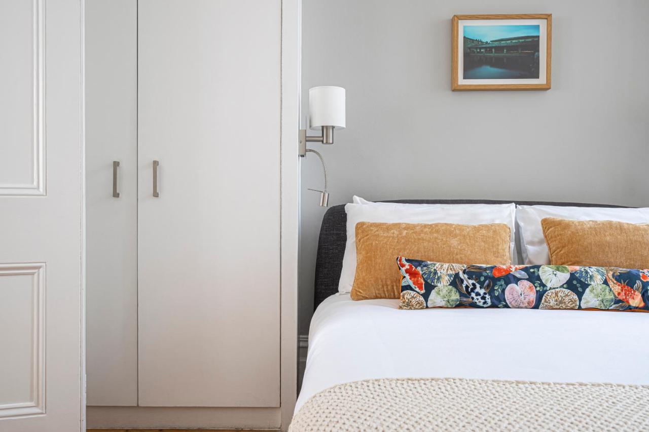 Chic Apartment Near Kensington Palace London Exterior foto